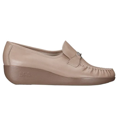 Crema Magical Slip On Loafer Sas