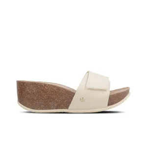 Elche  Beige Sandals