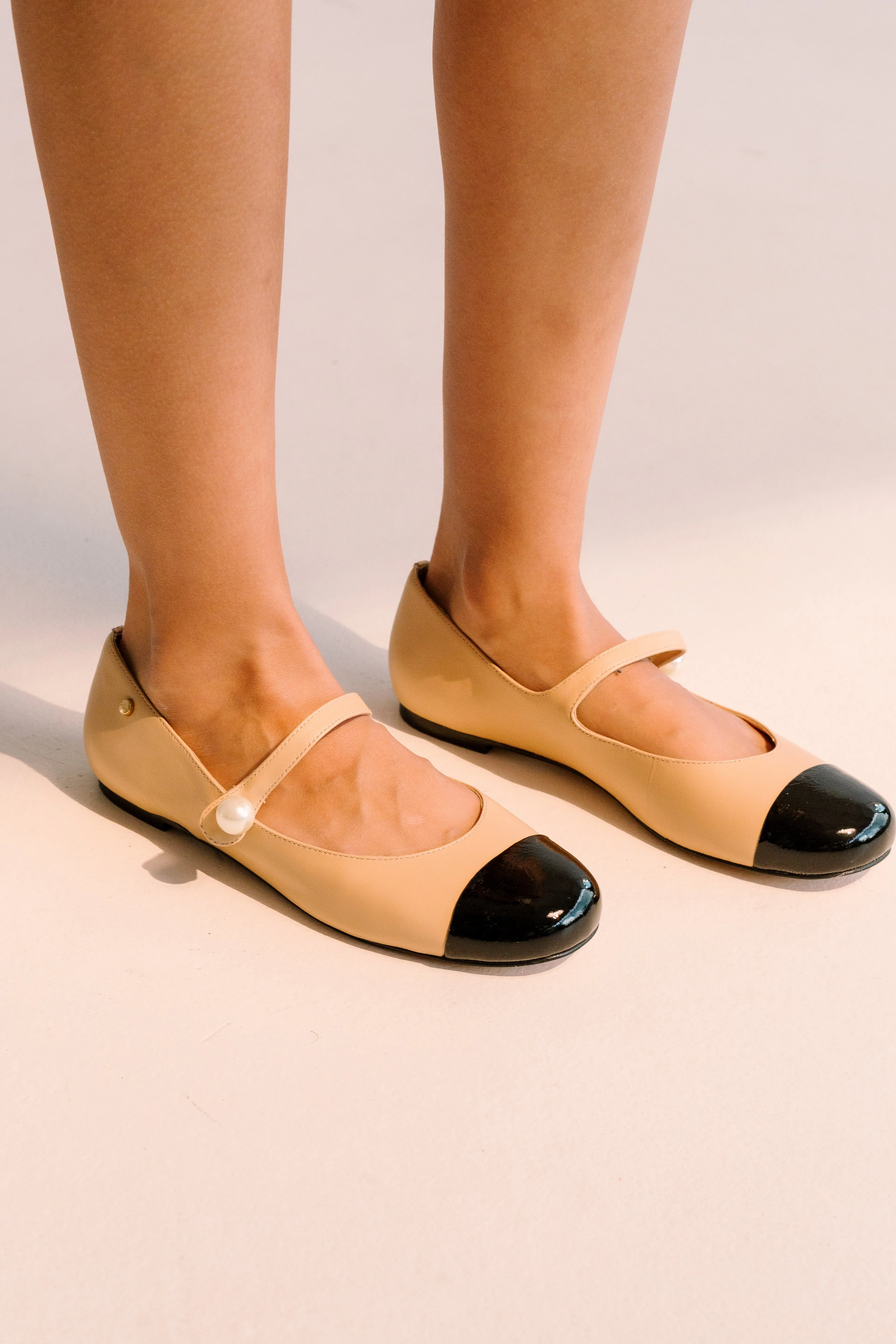 Isidora Mary Jane Ballet Flats - Toast